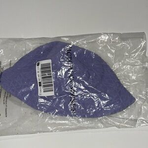 Victoria’s Secret bucket hat NWT